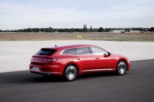 Volkswagen Arteon Shooting Brake eHYBRID R-Line 2020 года  (WW)
